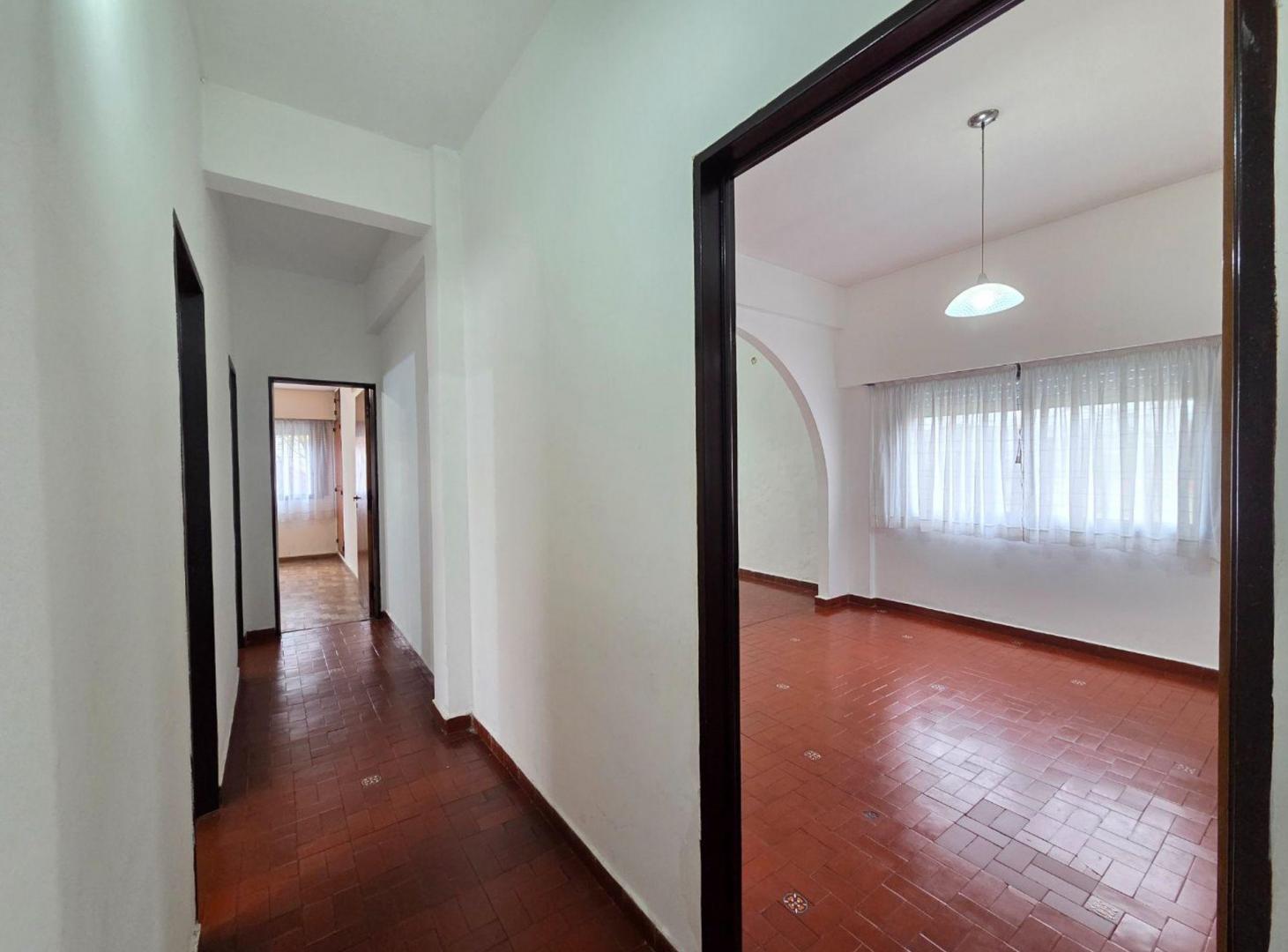 Foto de ALQUILER DEPARTAMENTO 4 AMBIENTES MARTIN CORONADO, imagen 2