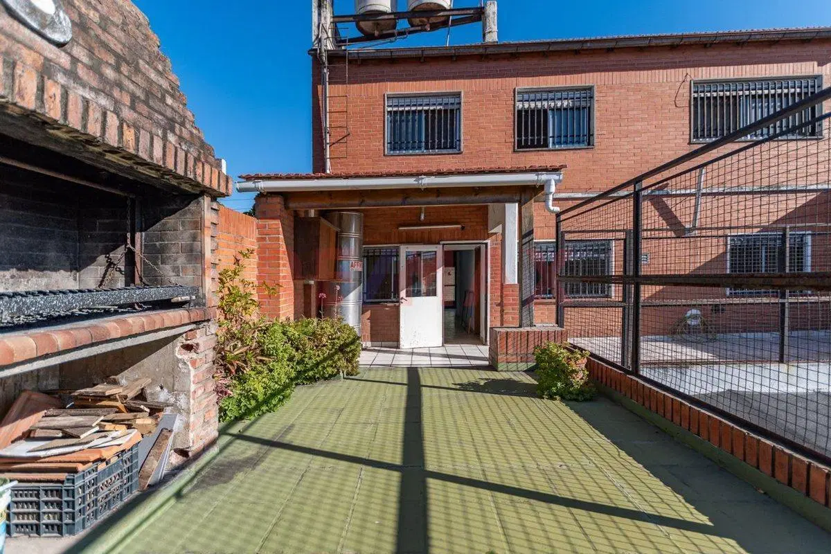 VENTA PH  6 AMBIENTES BALCON TERRAZA Y PARRILLA 8