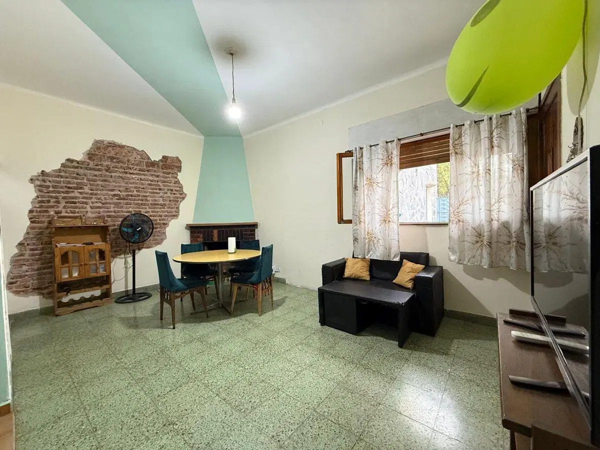 VENTA CASA 4 AMB Y DEPTO 2 AMB BELLA VISTA CENTRO 3