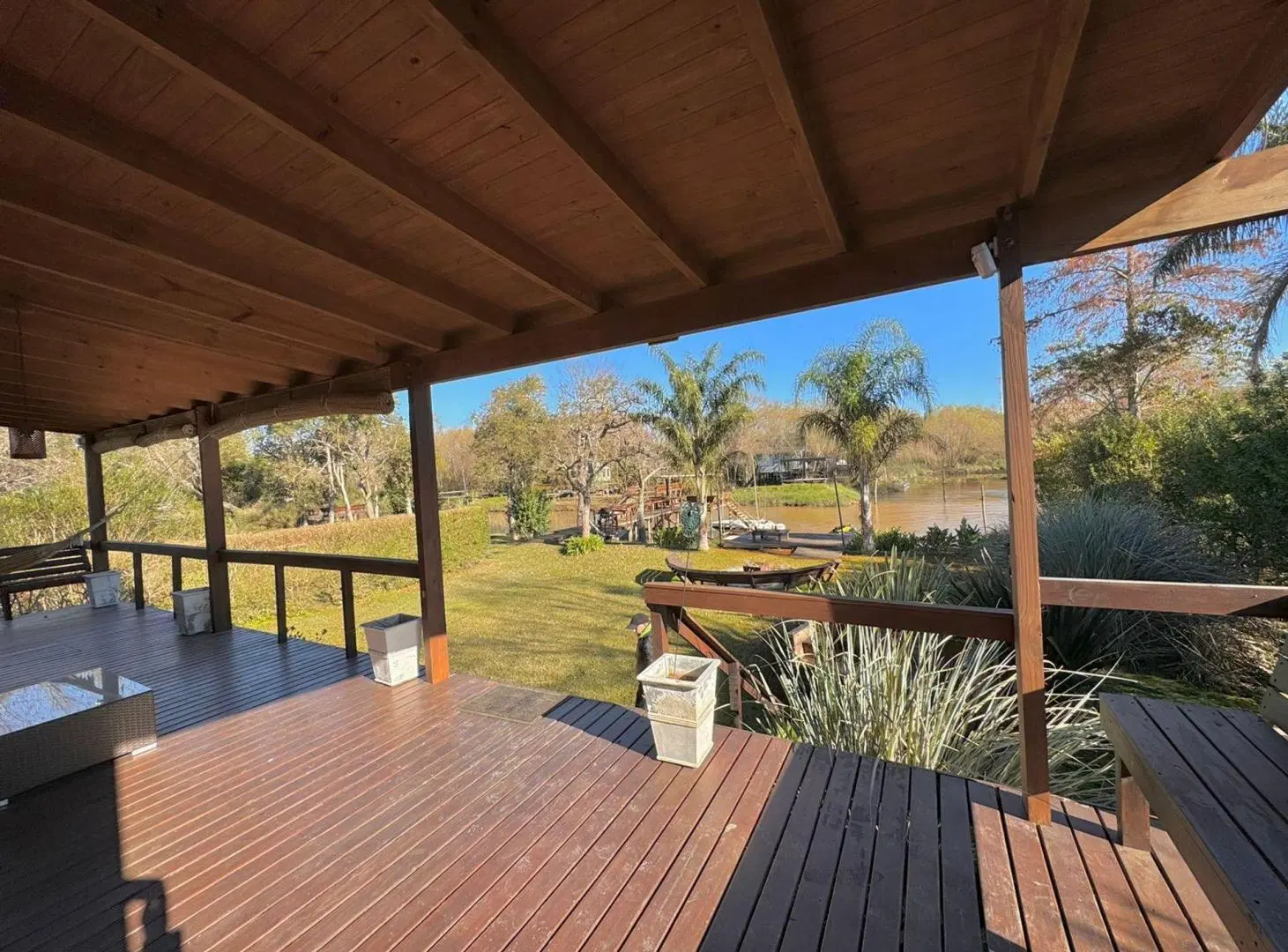 VENTA CASA 5 AMB CANAL DEL ESTE. ISLA DELTA TIGRE 2