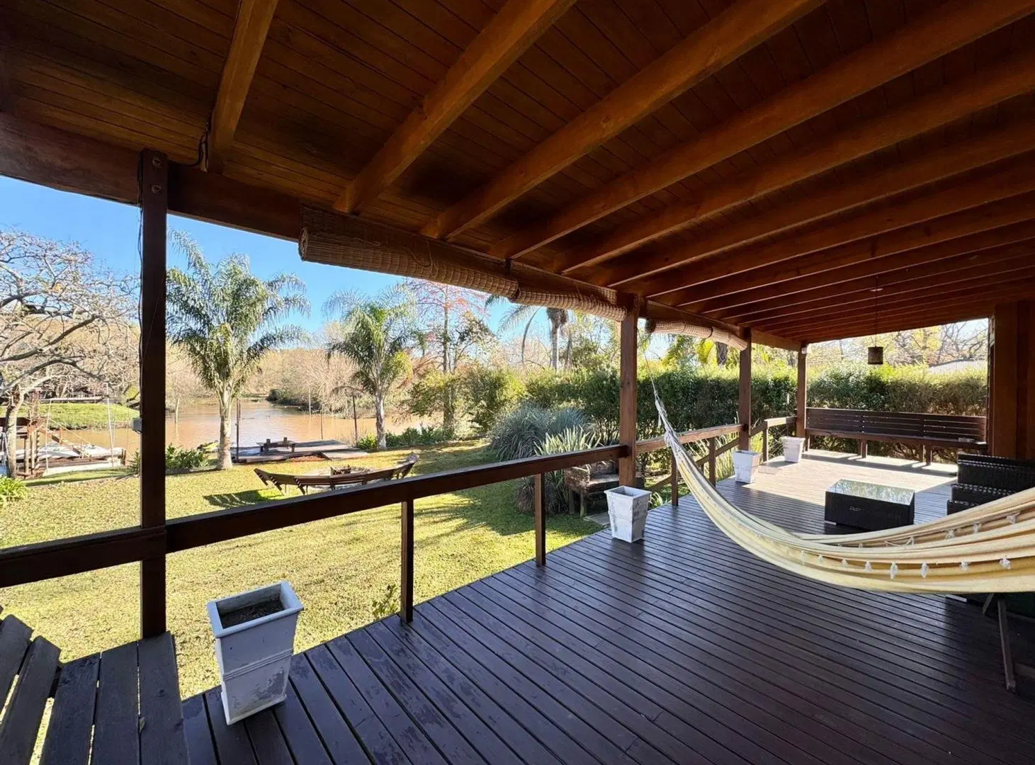VENTA CASA 5 AMB CANAL DEL ESTE. ISLA DELTA TIGRE 4