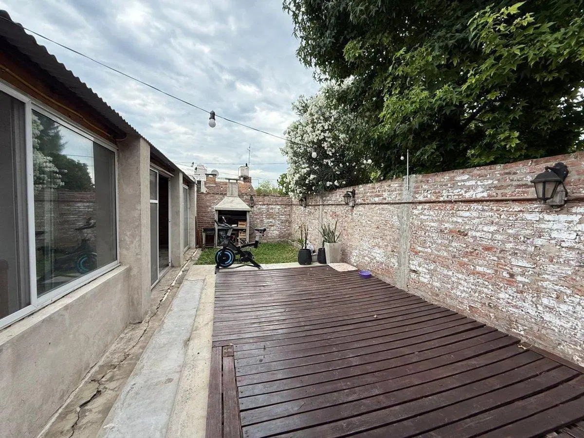 VENTA CASA 4 AMB. VILLA DE MAYO. PARQUE 4