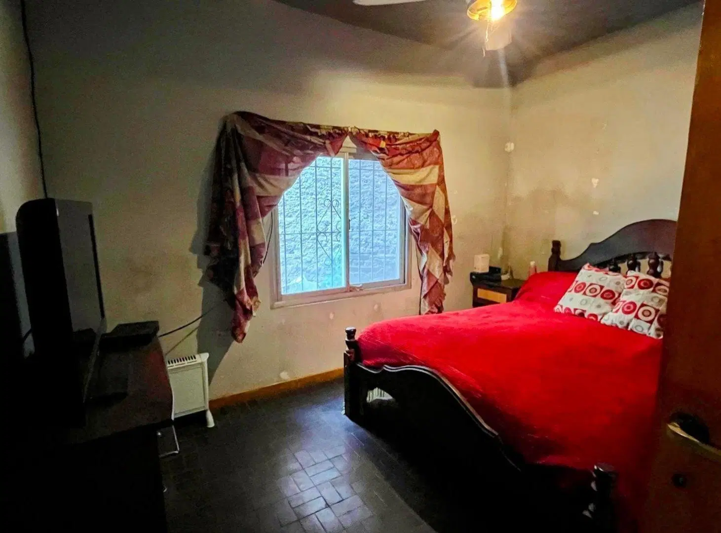 CASA PH FDO VENTA 7 AMBIENTES CAMARGO VILLA TESEI 2