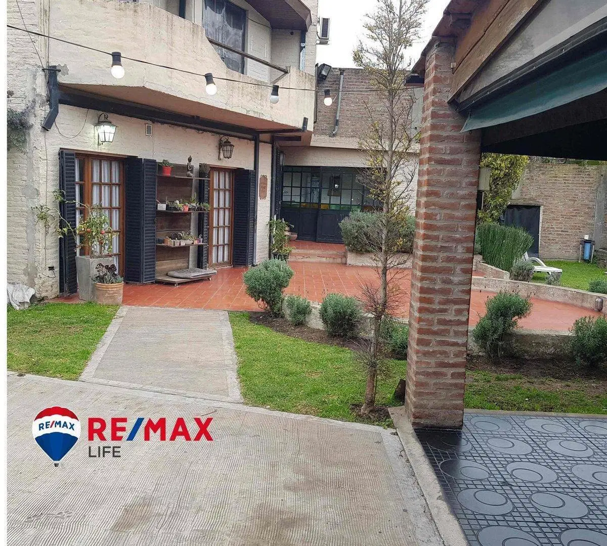 CASA EN VENTA EN VELAZQUEZ AL 3000 LOS POLVORINES 8