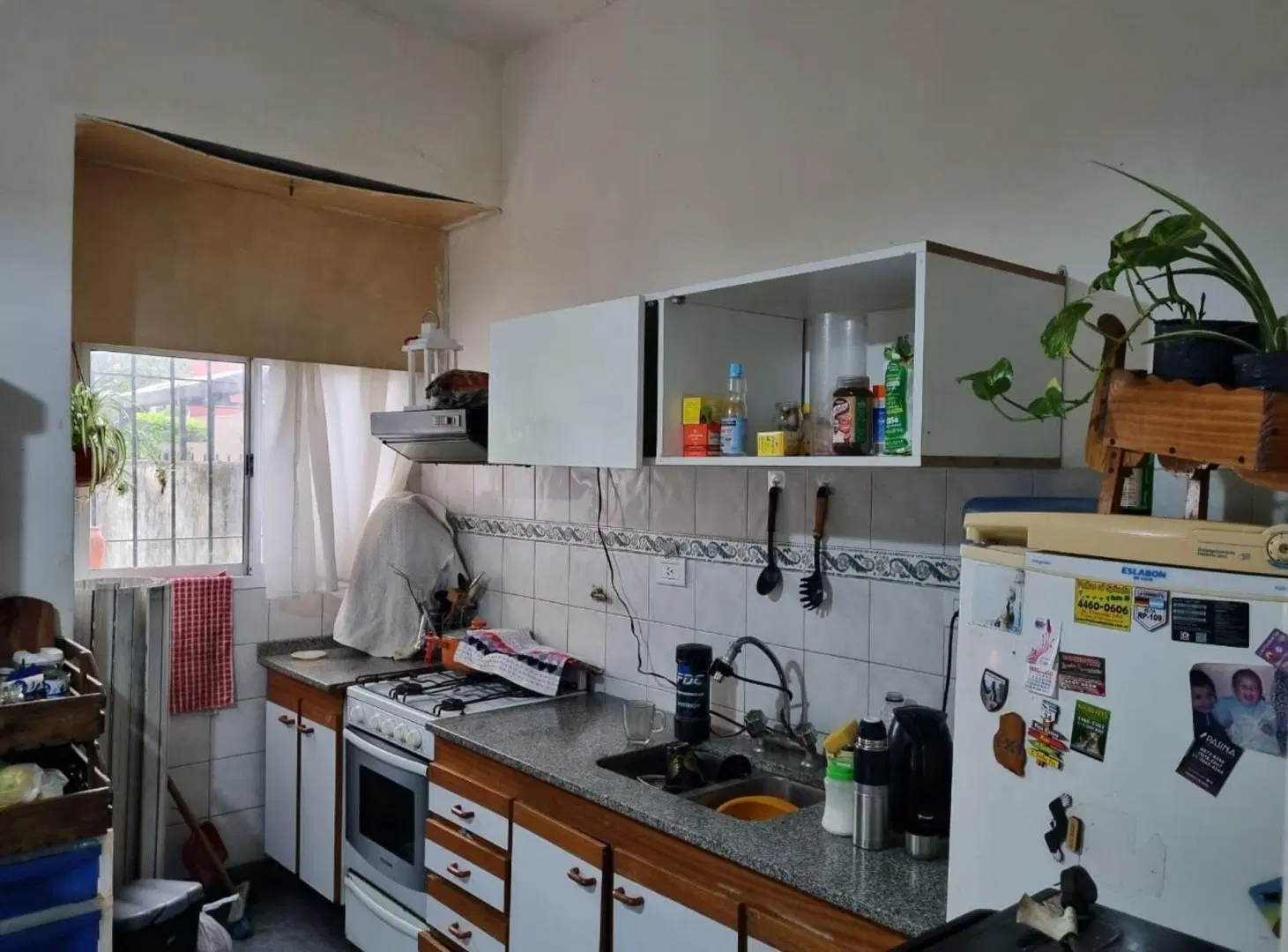 VENTA 2 CASAS 4 Y 3 AMB. PATIO COCH. LUZURIAGA 5