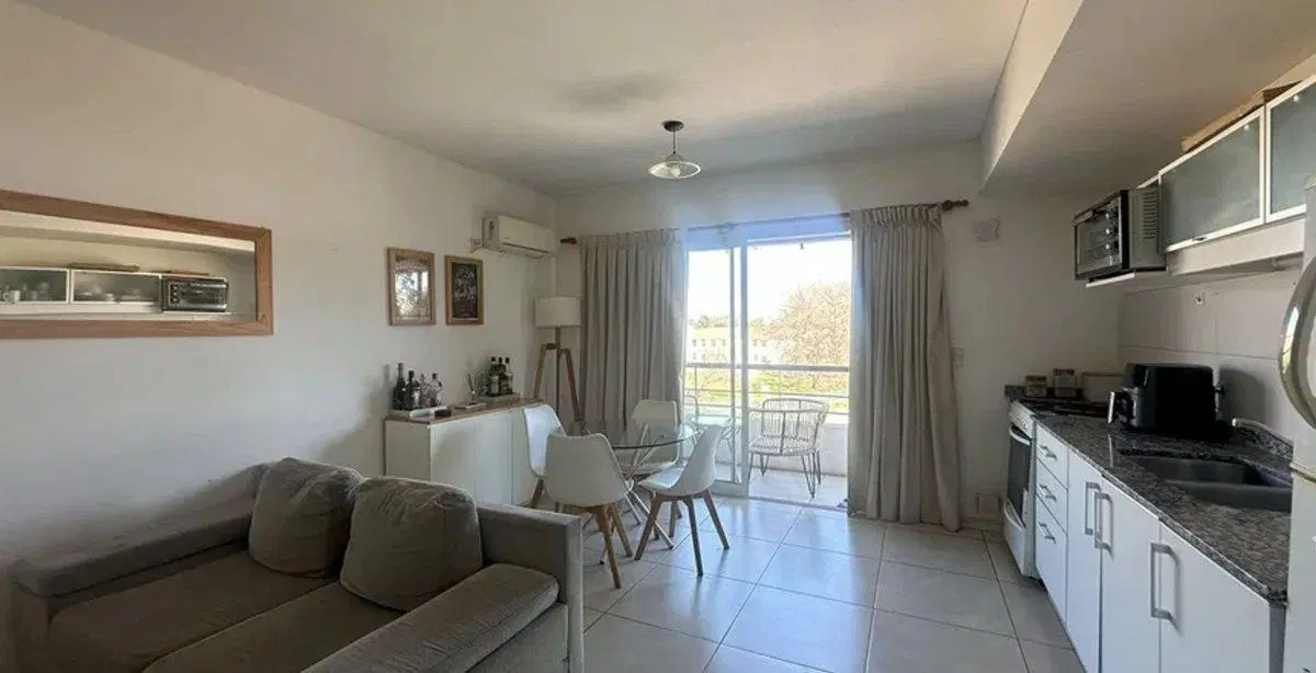Venta Dpto. 2 Amb en Barrio Las Horquetas! 2