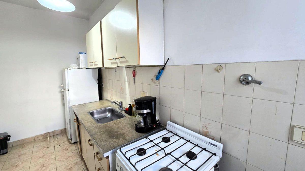 Foto de VENTA DEPARTAMENTO 2 AMB OLIVOS, imagen 2