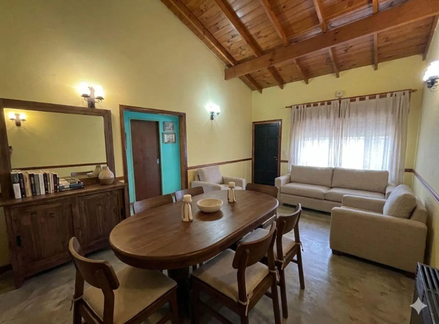VENTA CASA 3 AMB COCHERA Y PILETA EN V. DE MAYO 3