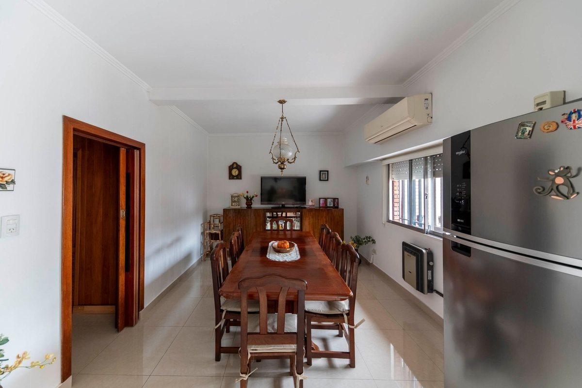 Foto de VENTA CASA 5 AMBIENTES LOMA HERMOSA, imagen 3