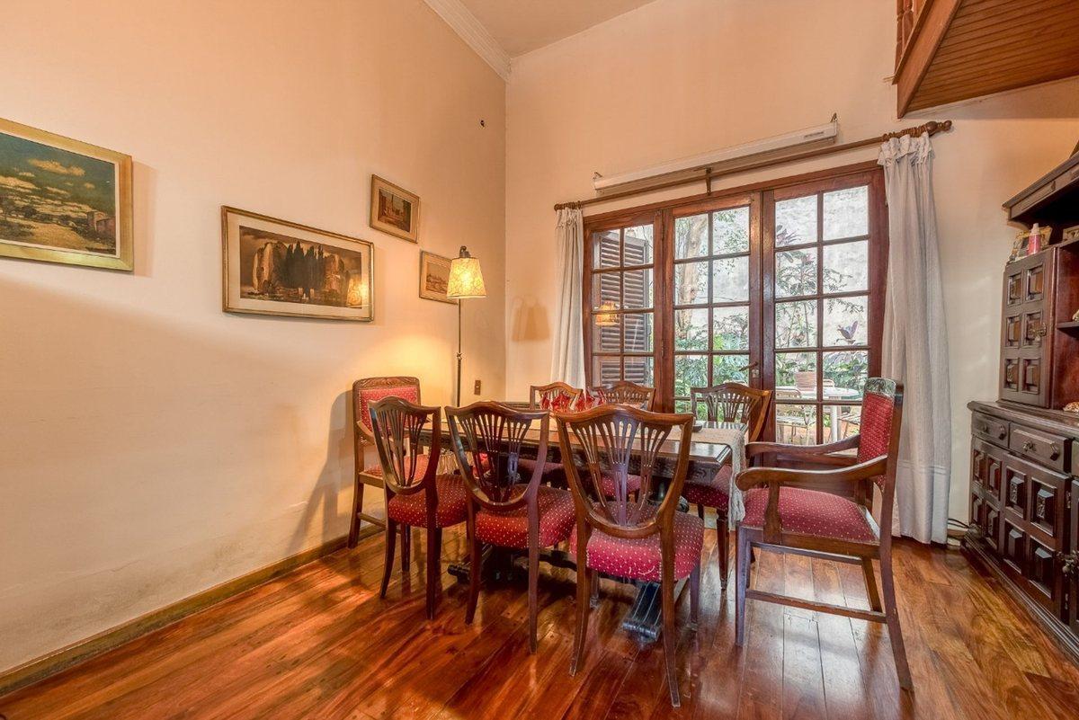 Foto de VENTA CASA 3 PISOS CENTRO DE FLORES, imagen 4