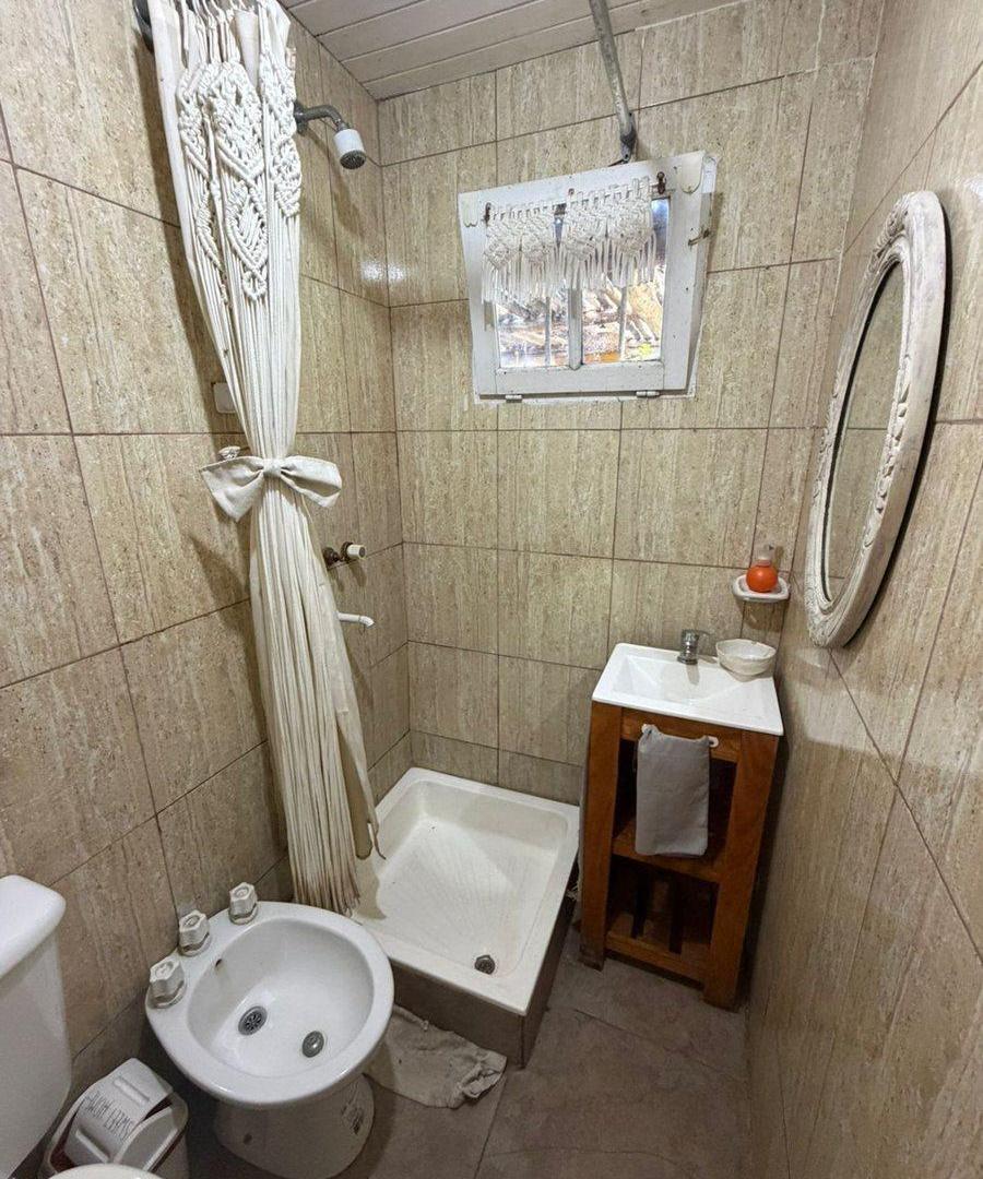Foto de VENTA CASA 3 AMB CON JARDIN PILETA GRAL RODRIGUEZ, imagen 3