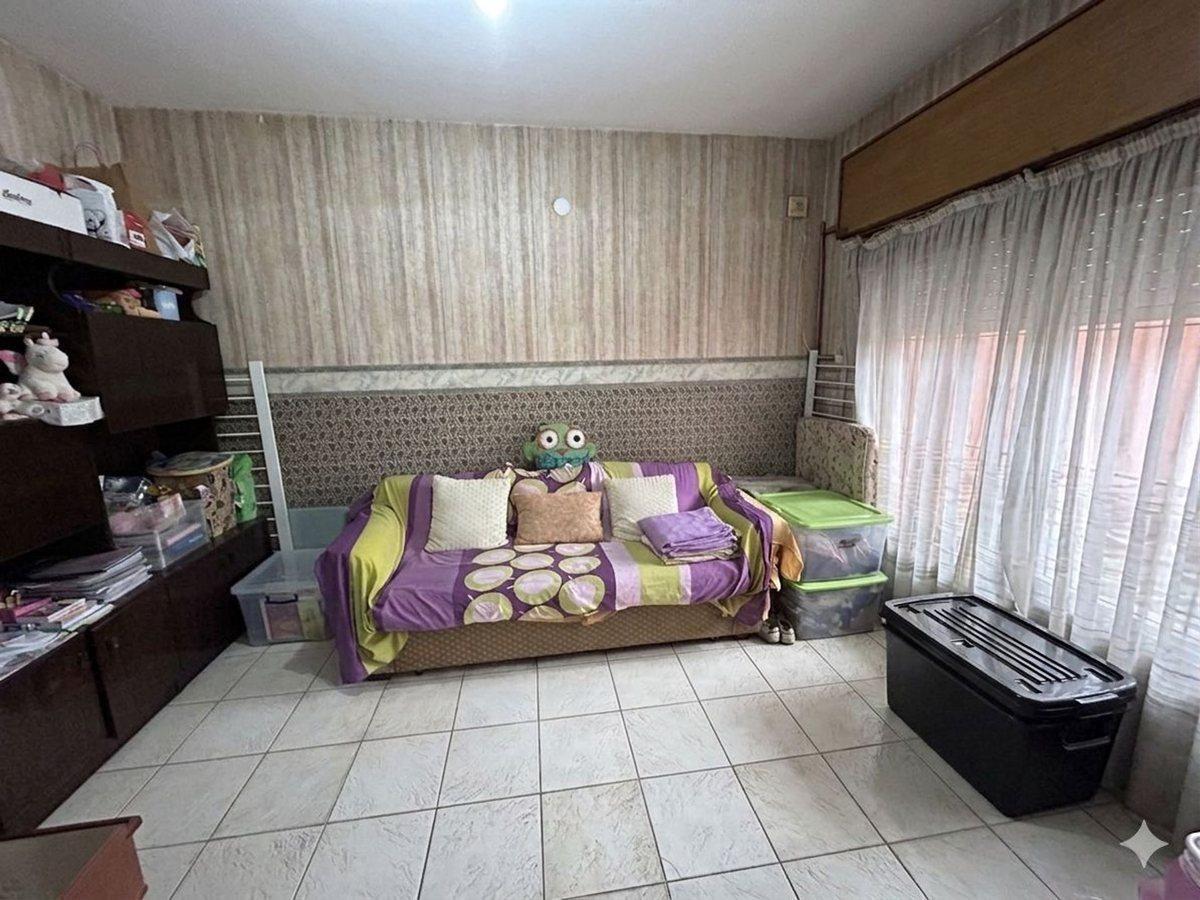 Foto de Venta casa 4 amb. cochera, patio y quincho J.C.Paz, imagen 1