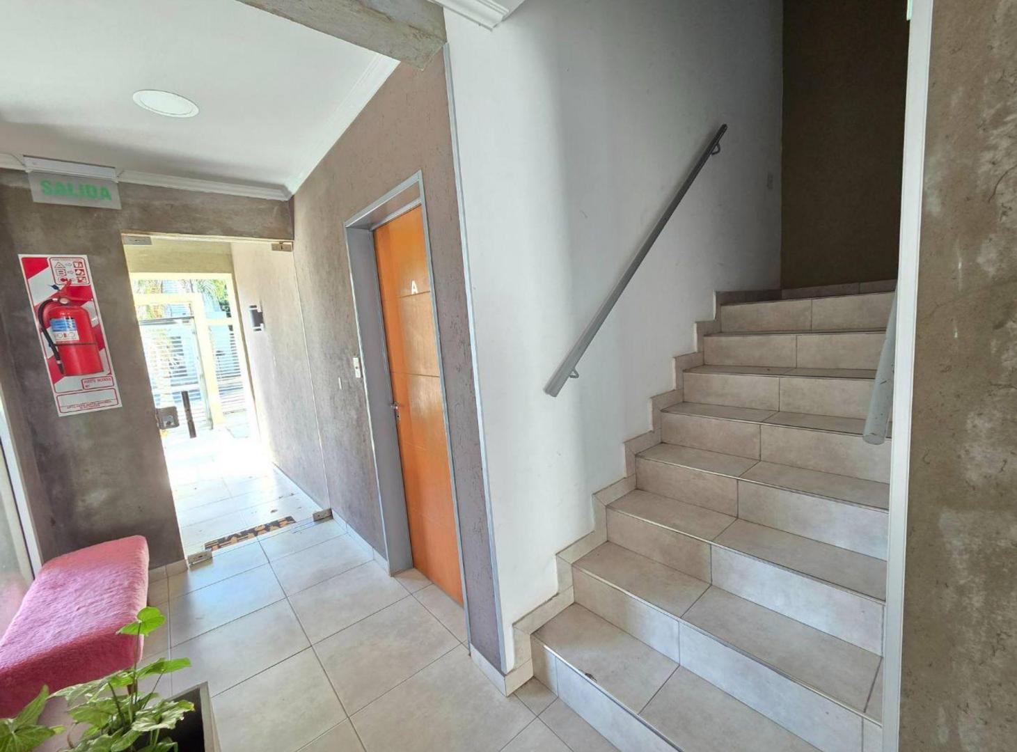 Foto de VENTA DEPARTAMENTO 2 AMBIENTES ITUZAINGÓ, imagen 5