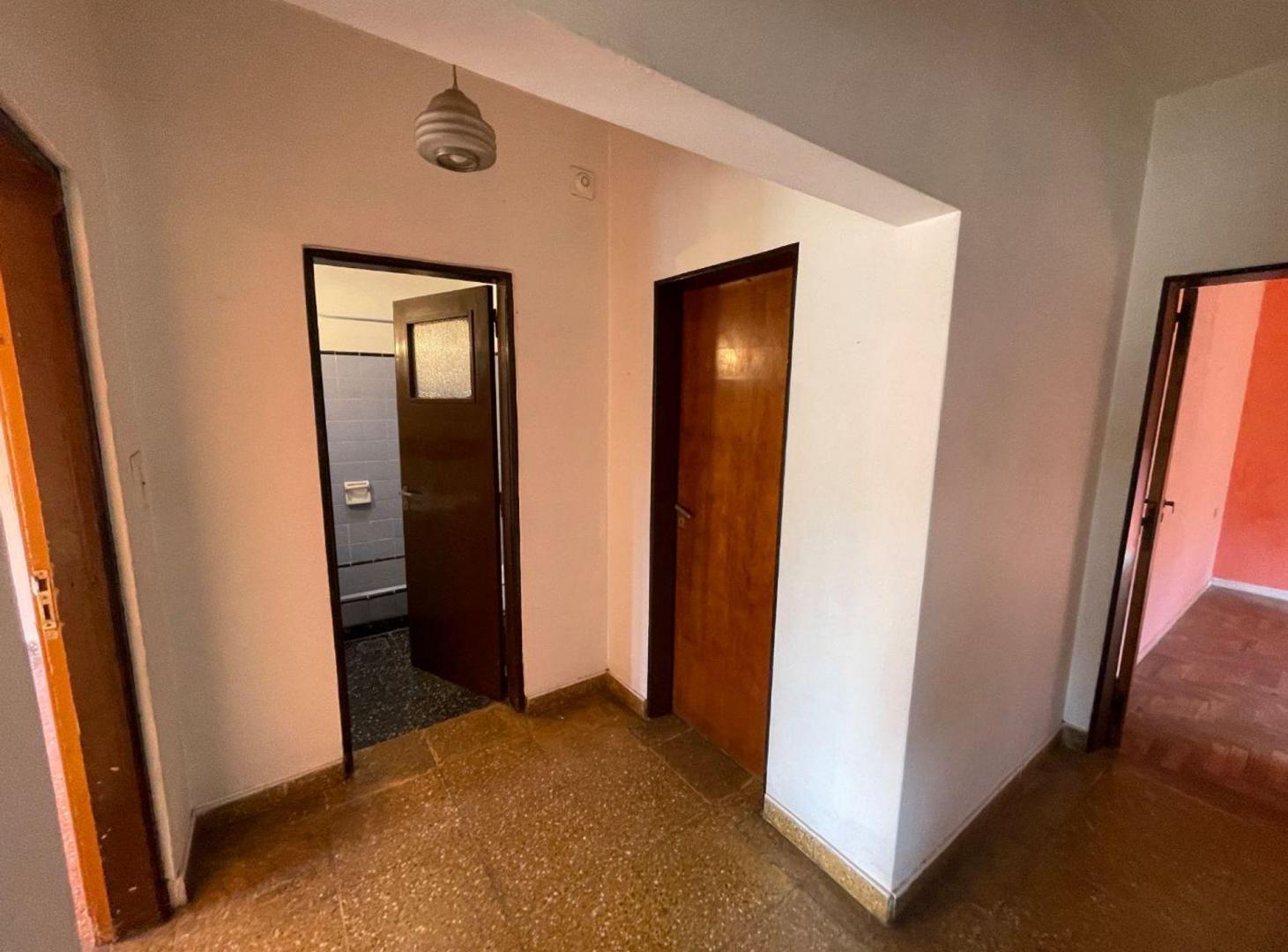 Foto de CASA VENTA 4 AMBIENTES JOSE C. PAZ, imagen 4