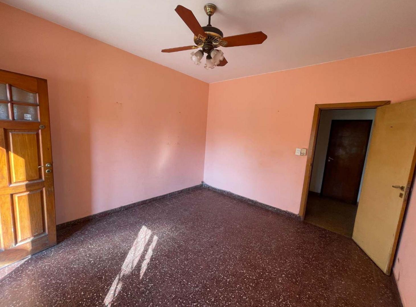 Foto de CASA VENTA 4 AMBIENTES JOSE C. PAZ, imagen 1