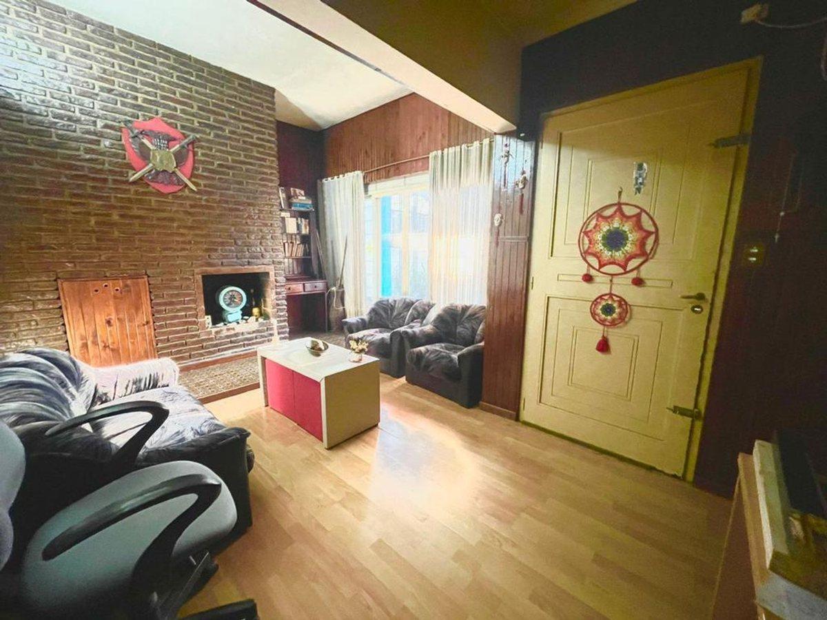 Foto de VENTA CASA 3 AMB + DEPTO JOSÉ C. PAZ ZONA COMERCIO, imagen 2