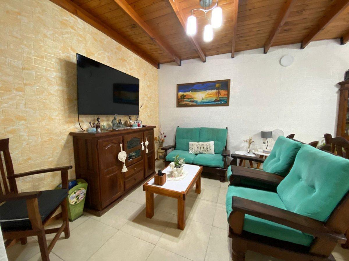 Foto de CASA 5 AMBIENTES EN VENTA EN ITUZAINGO, imagen 2