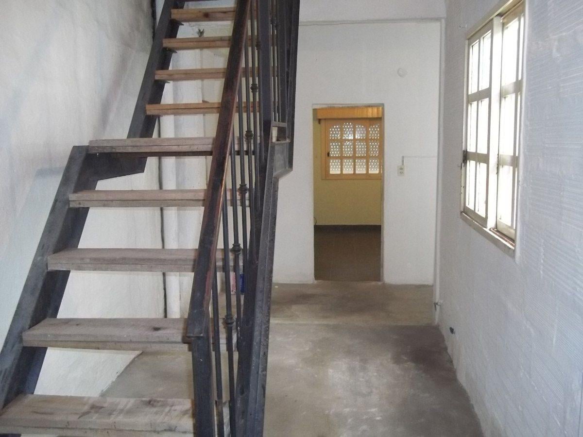 Foto de VENTA CASA 4 AMBIENTES CON LOCAL JOSE L. SUAREZ, imagen 5