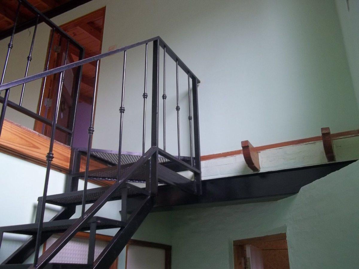 Foto de VENTA CASA 4 AMBIENTES CON LOCAL JOSE L. SUAREZ, imagen 4