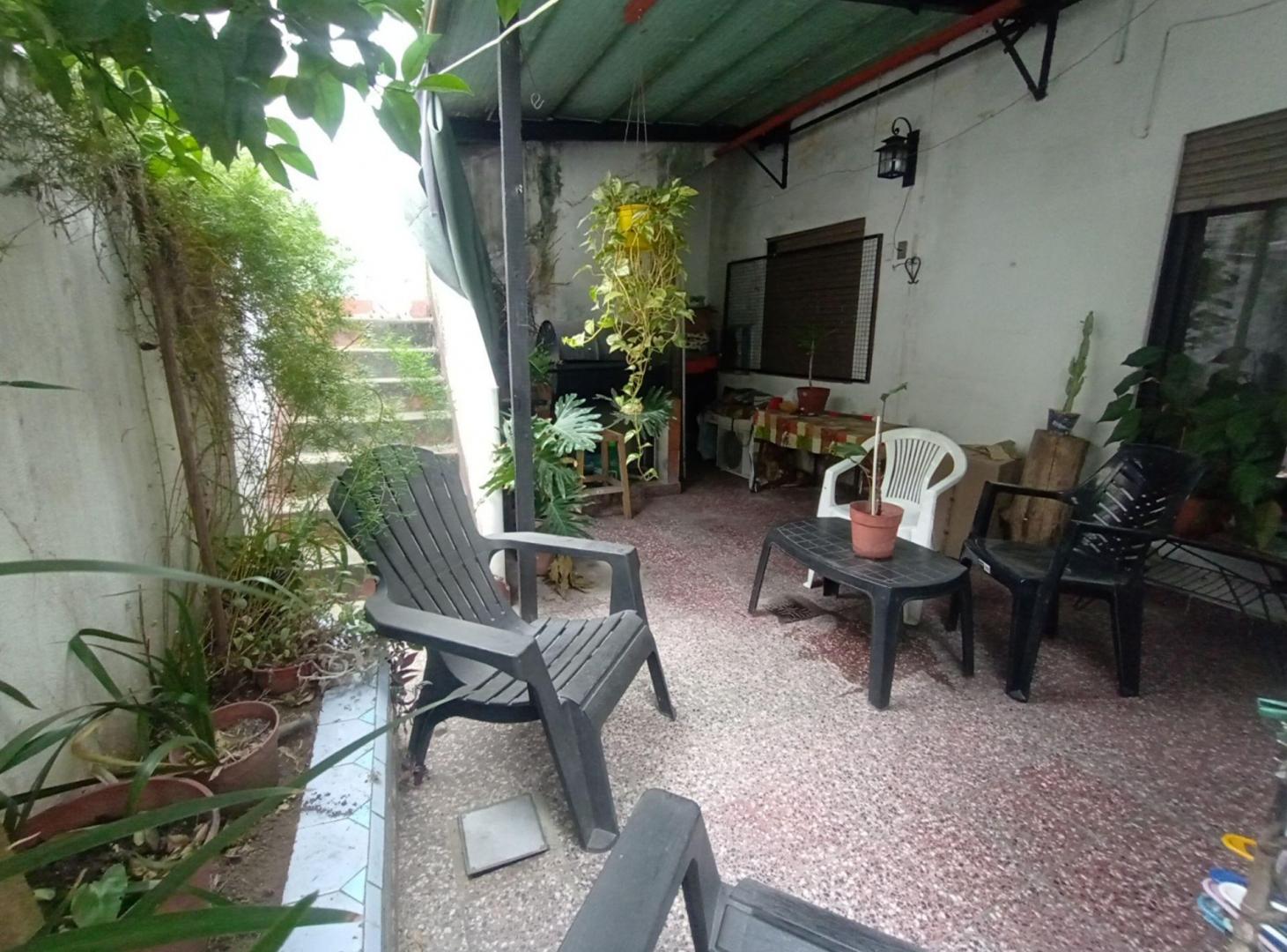 Foto de VENTA CASA 4 AMB 2 BAÑOS PATIO TERRAZA CASEROS, imagen 3
