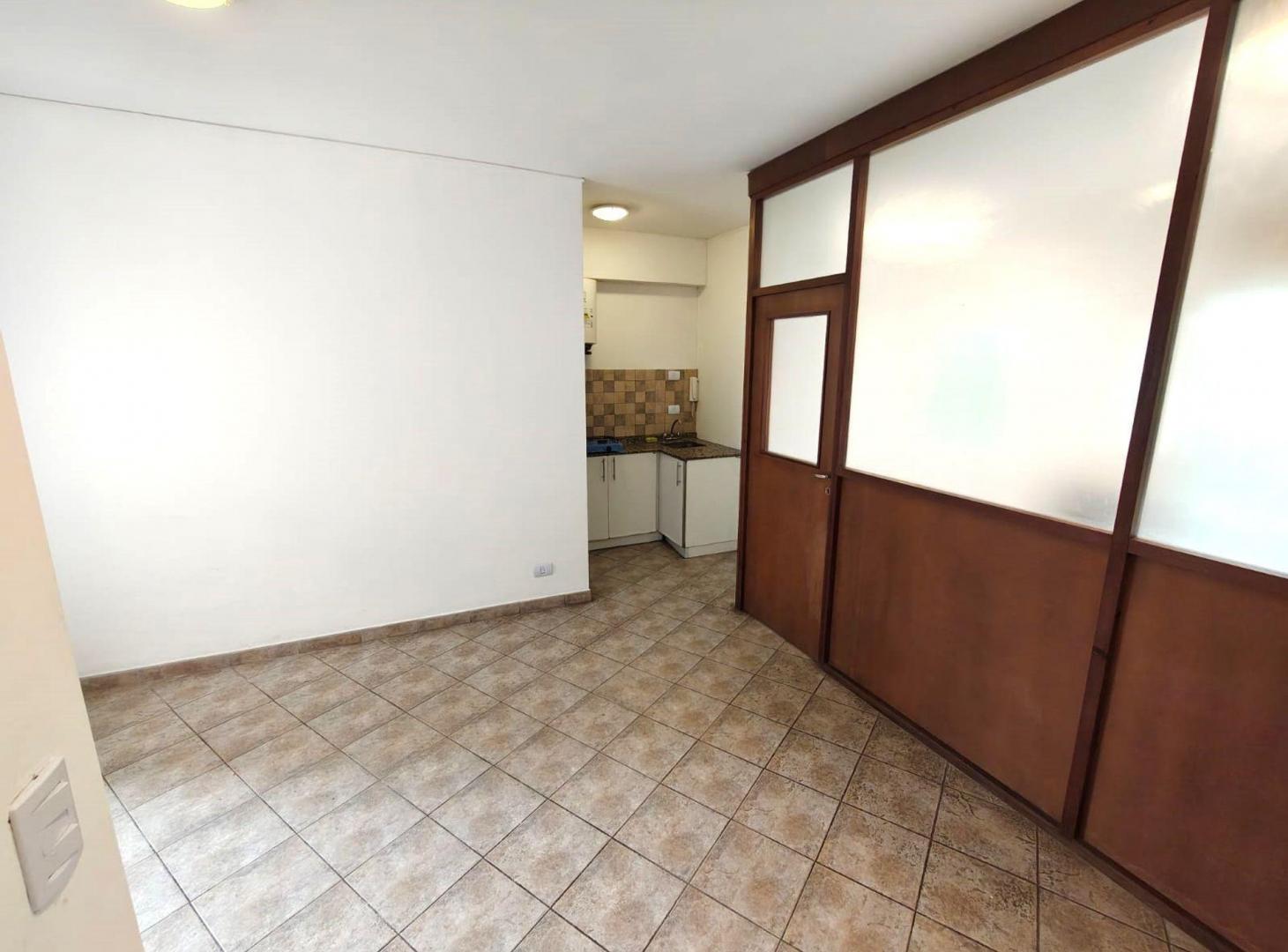 Foto de VENTA DTO 1 Y 1/2 AMBIENTES DIVIDIDO SAN MIGUEL, imagen 3
