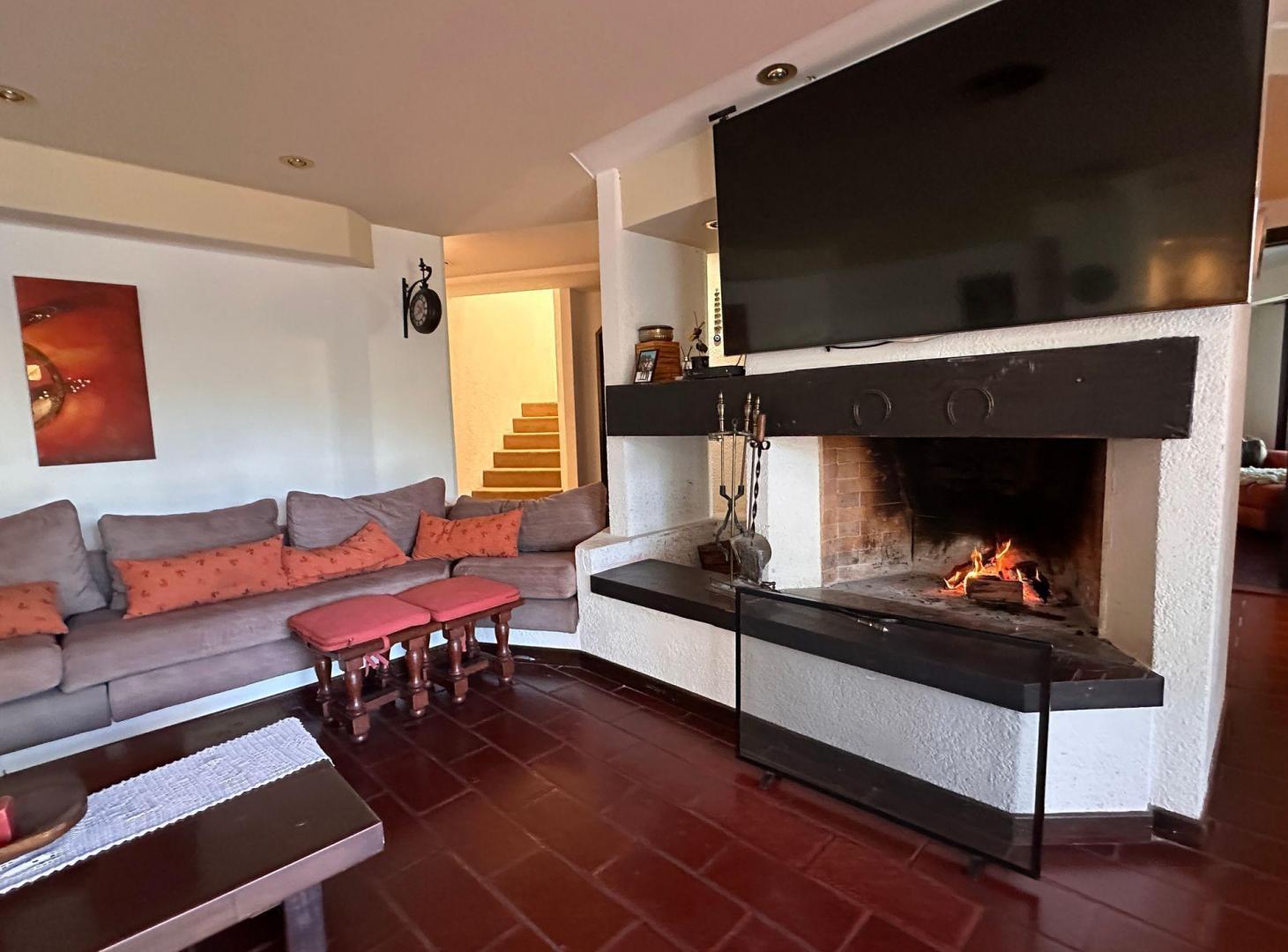 Foto de VENTA CASA 6 AMB HURLINGHAM BARRIO INGLES, imagen 1