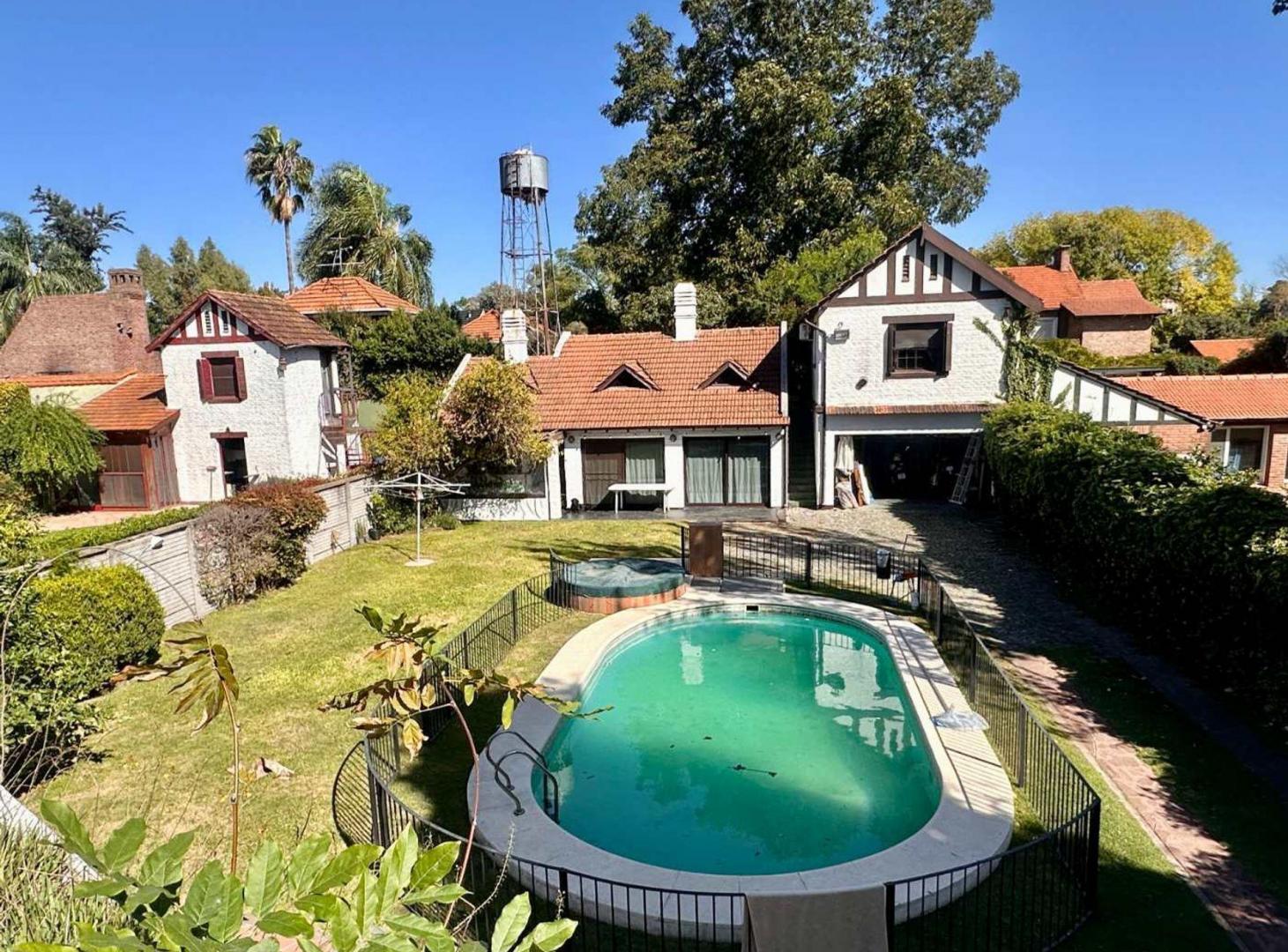 Foto de VENTA CASA 6 AMB HURLINGHAM BARRIO INGLES, imagen 3
