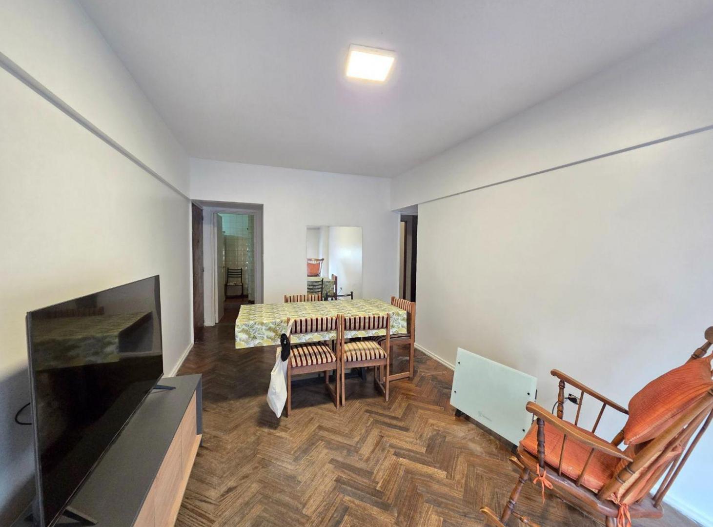 Foto de VENTA DEPARTAMENTO 3 AMBIENTES ALMAGRO DEPENDENCIA, imagen 3