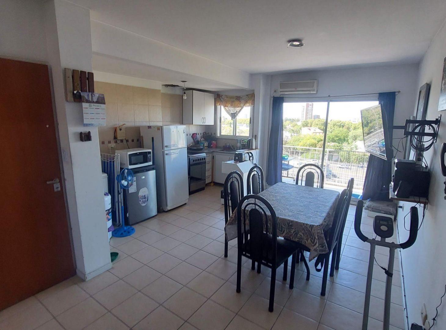 Foto de VENTA DEPARTAMENTO DOS AMBIENTES CON BALCON FRENTE, imagen 4