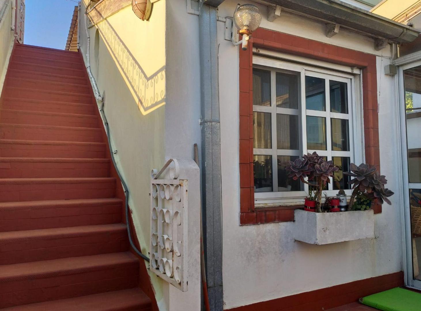 Foto de VENTA CASA 4 AMBIENTES CON LOCAL VILLA LYNCH, imagen 4