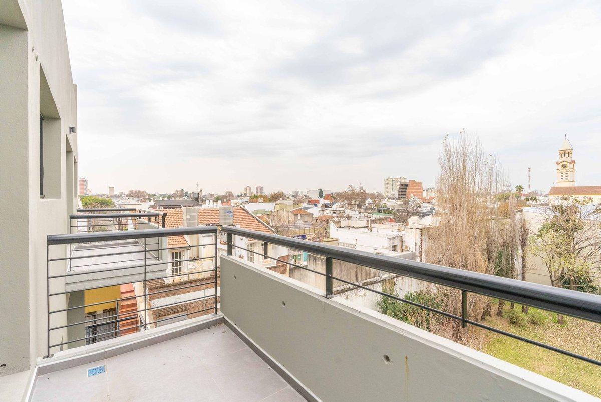 Foto de VENTA DEPTO 2 AMB CON BALCÓN Y TERRAZA, imagen 3