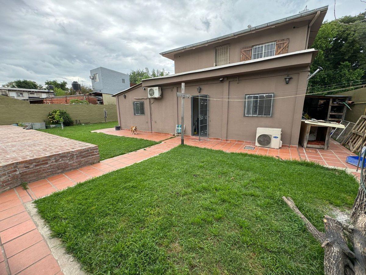 Foto de VENTA QUINTA 5 AMB GRAND BOURG CON PILETA Y PARQUE, imagen 2