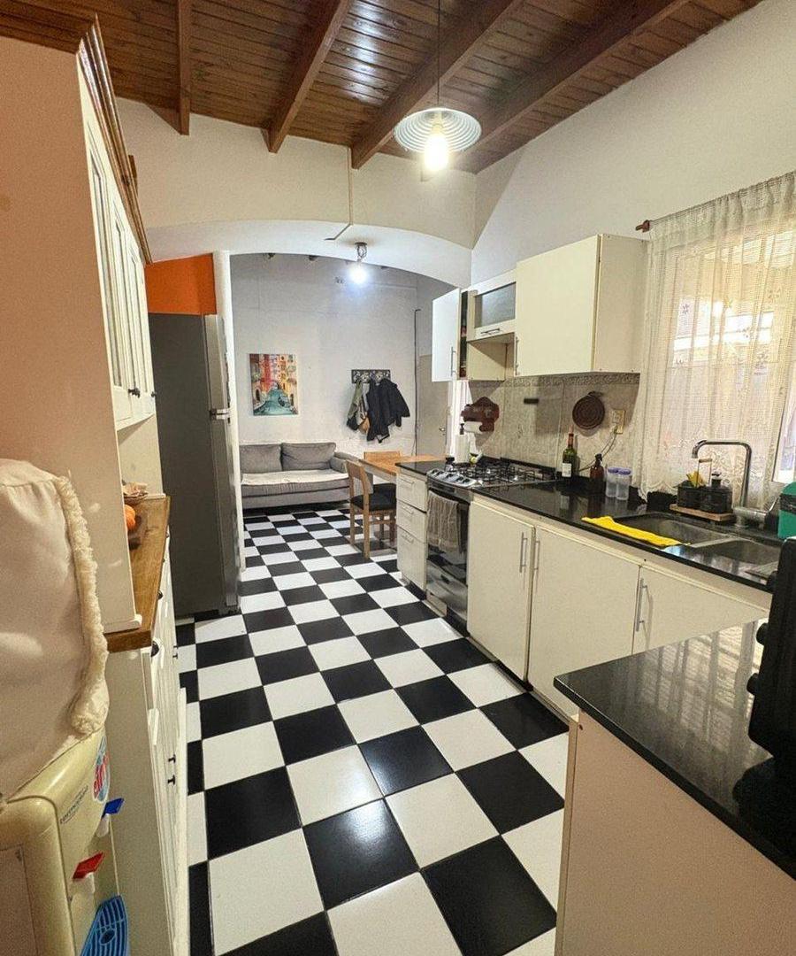 Foto de VENTA CASA MULTIFAMILIAR TALAR PILETA QUINCHO, imagen 4