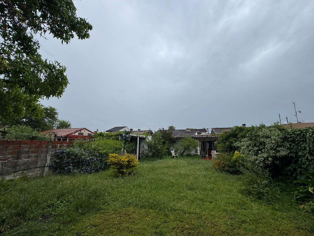 Foto de VENTA DE CASA 4 AMB. - LOTE 378 MTS - ITUZAINGO, imagen 5