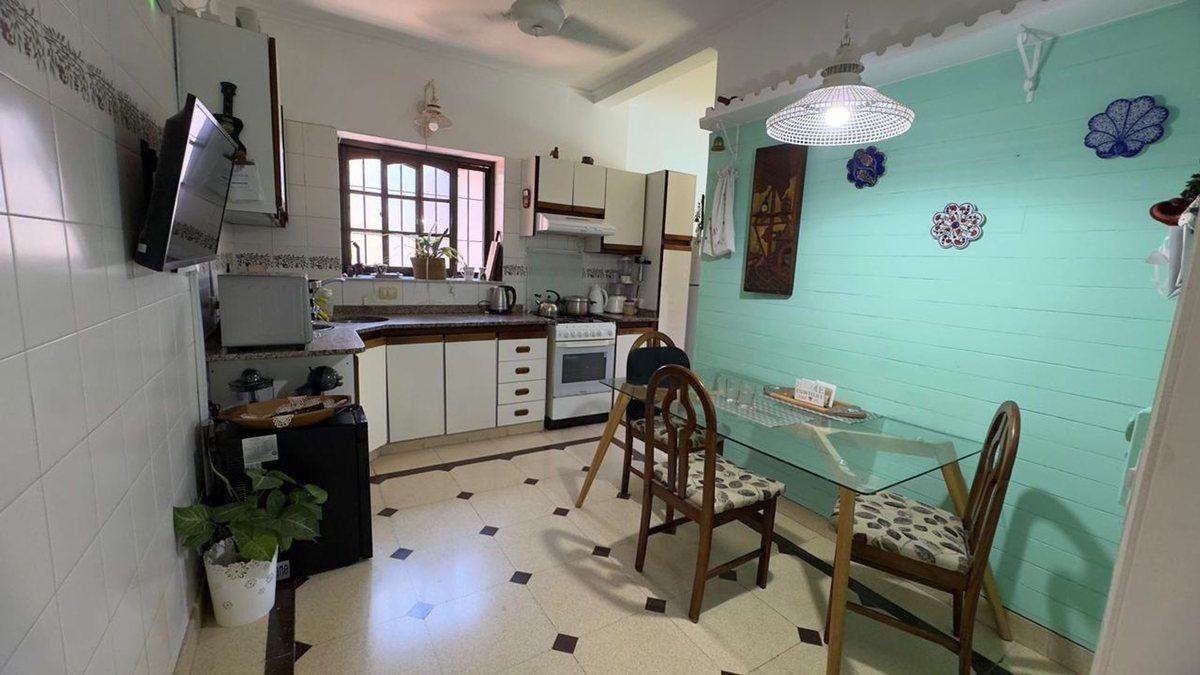 Foto de VENTA CASA 4 AMBIENTES HURLINGHAM, imagen 1