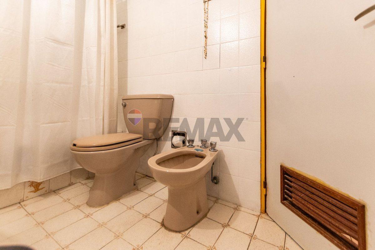 Foto de VENTA CASA 4 AMBIENTES CON PATIO PILETA Y GARAGE, imagen 3