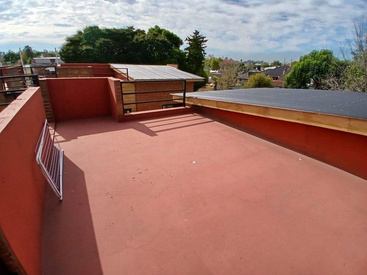 Foto de VENTA DPTO 2 AMBIENTES TERRAZA COCHERA BELLA VISTA, imagen 4
