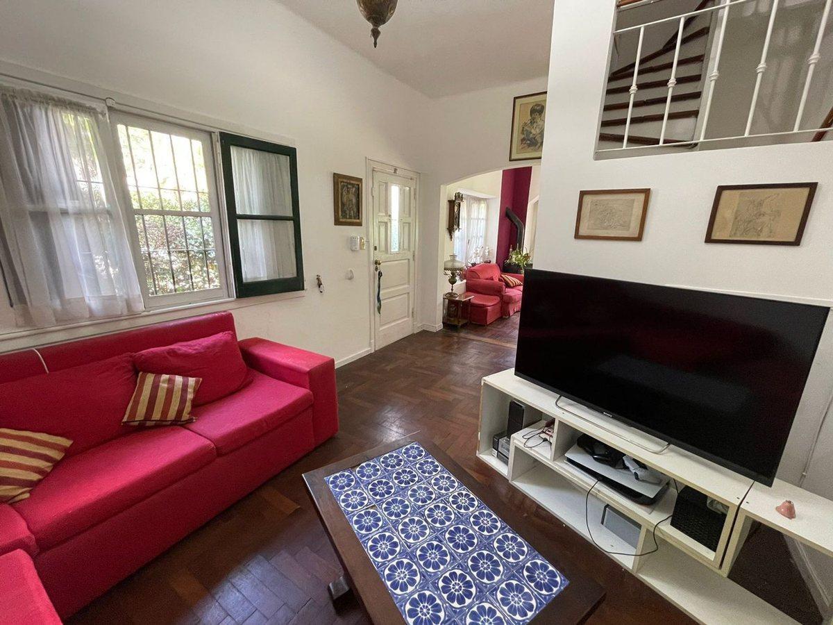 Foto de VENTA CASA 4 AMBIENTES HURLINGHAM, imagen 3