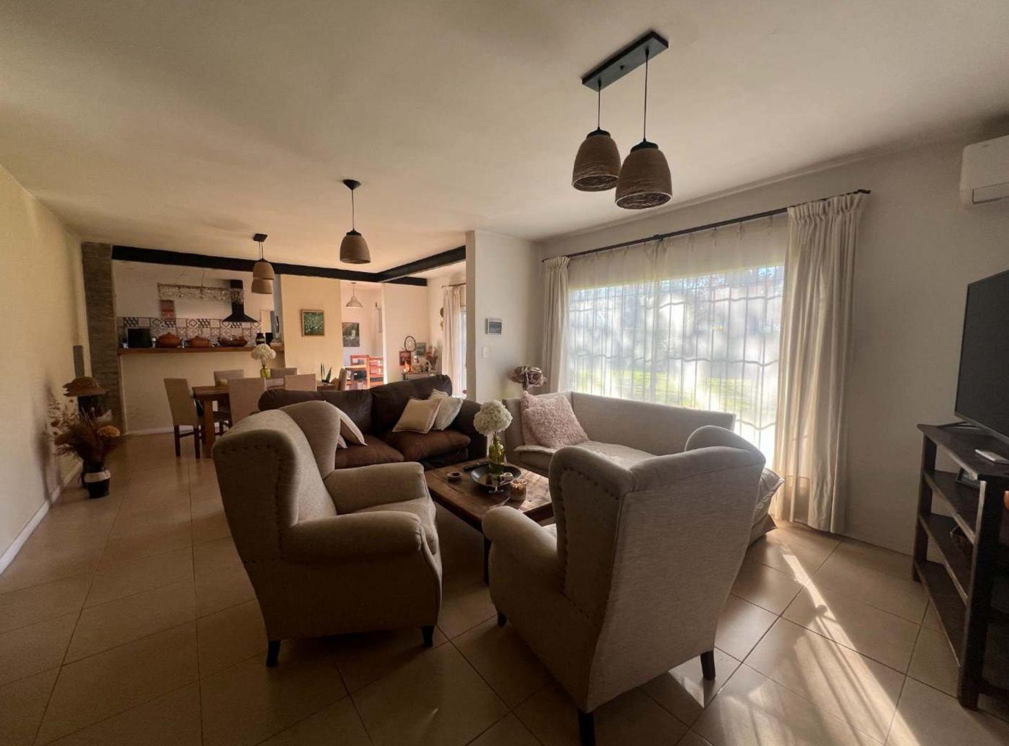 Foto de VENTA CASA 4 AMB PILAR, imagen 5