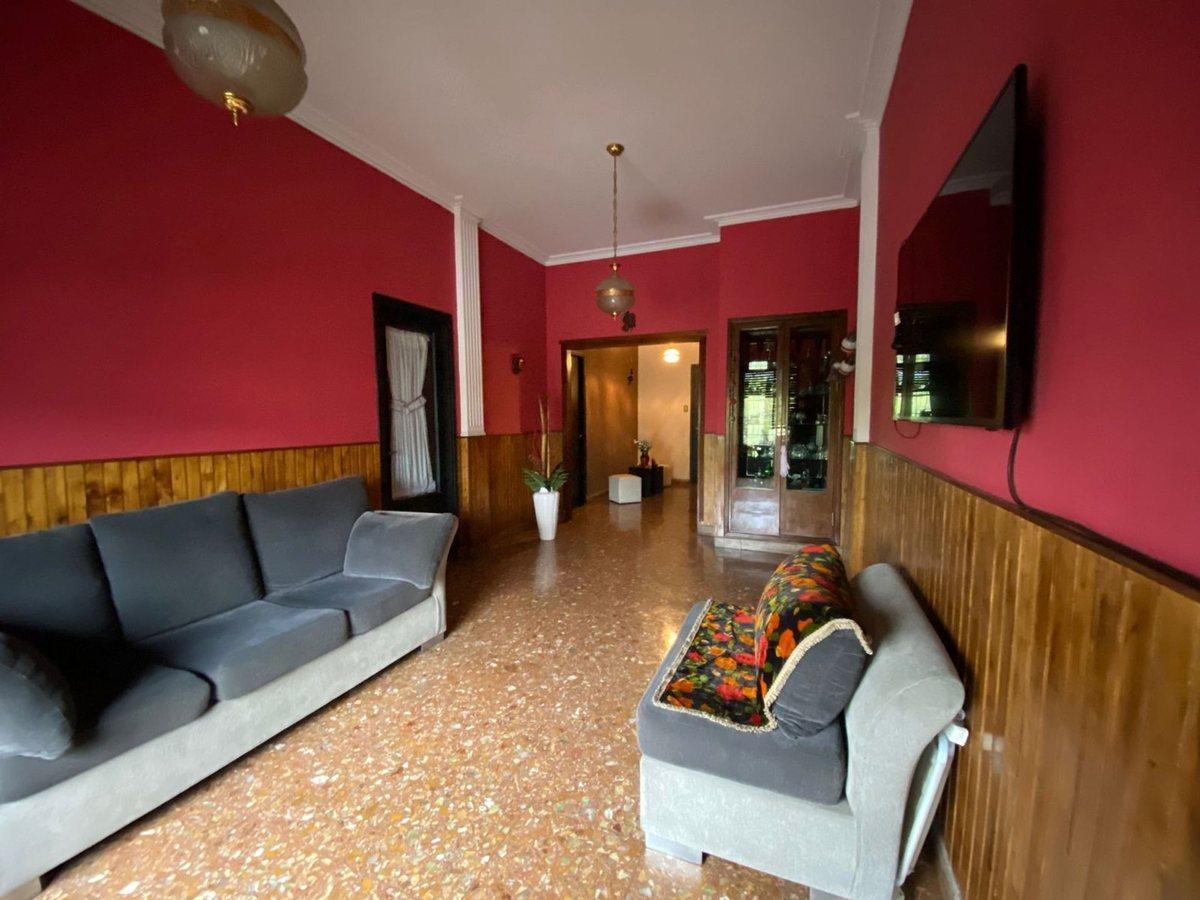 Foto de CASA PH 4 AMB. EN VENTA EN MORON TERRAZA PATIO, imagen 3