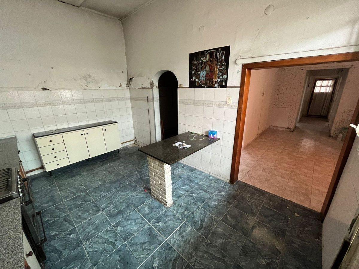 Foto de VENTA PH AL FRENTE 3 AMB EN RAMOS A REFACCIONAR, imagen 4