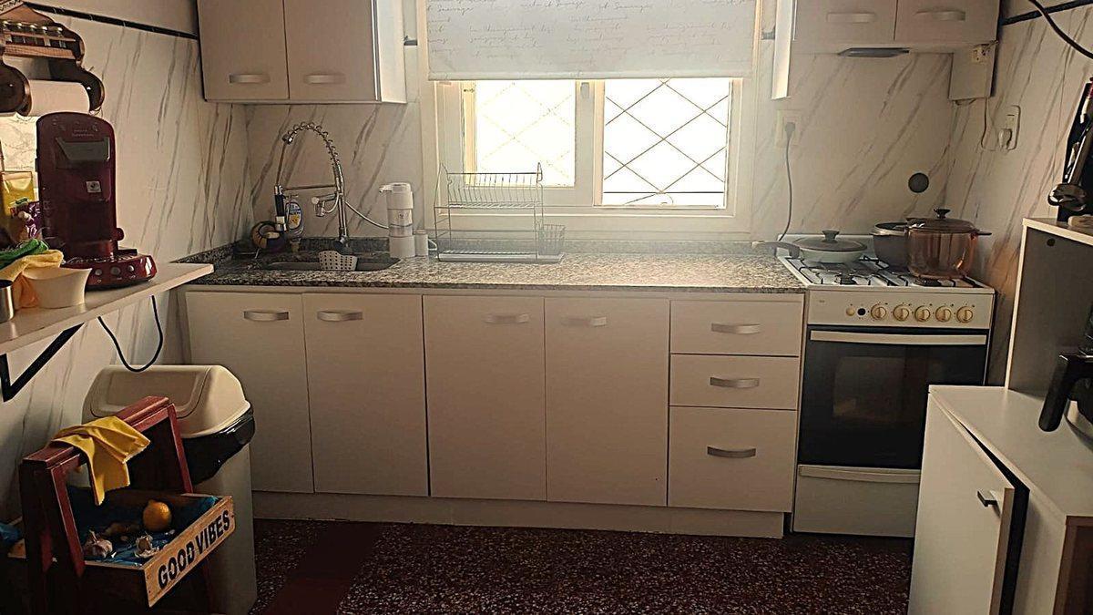 Foto de VENTA CASA 3 AMB + DEPTO 2 AMB V TESEI HURLINGHAM, imagen 3