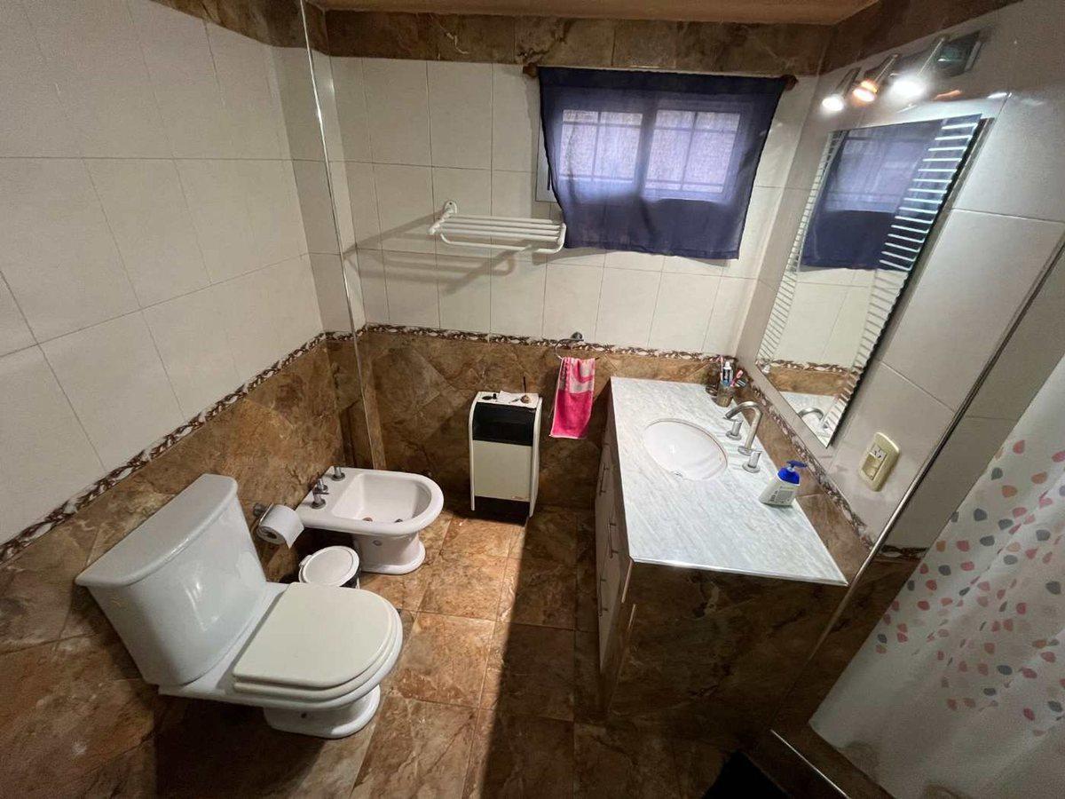 Foto de VENTA CASA 4 AMBIENTES MULTIFAMILIAR JOSE C PAZ, imagen 4