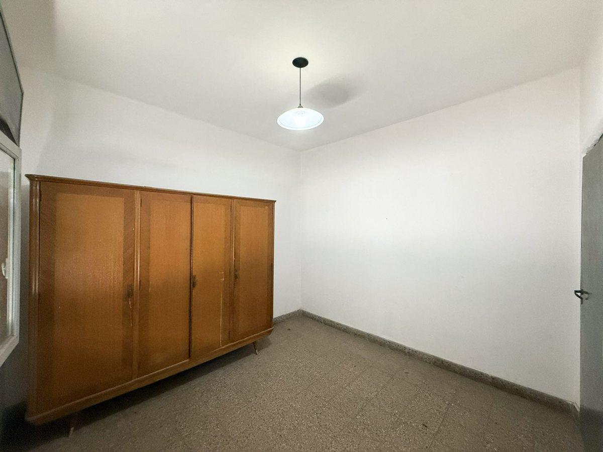 Foto de VENTA CASA CON LOCAL PARQUE GARAJE VILLA DE MAYO, imagen 4