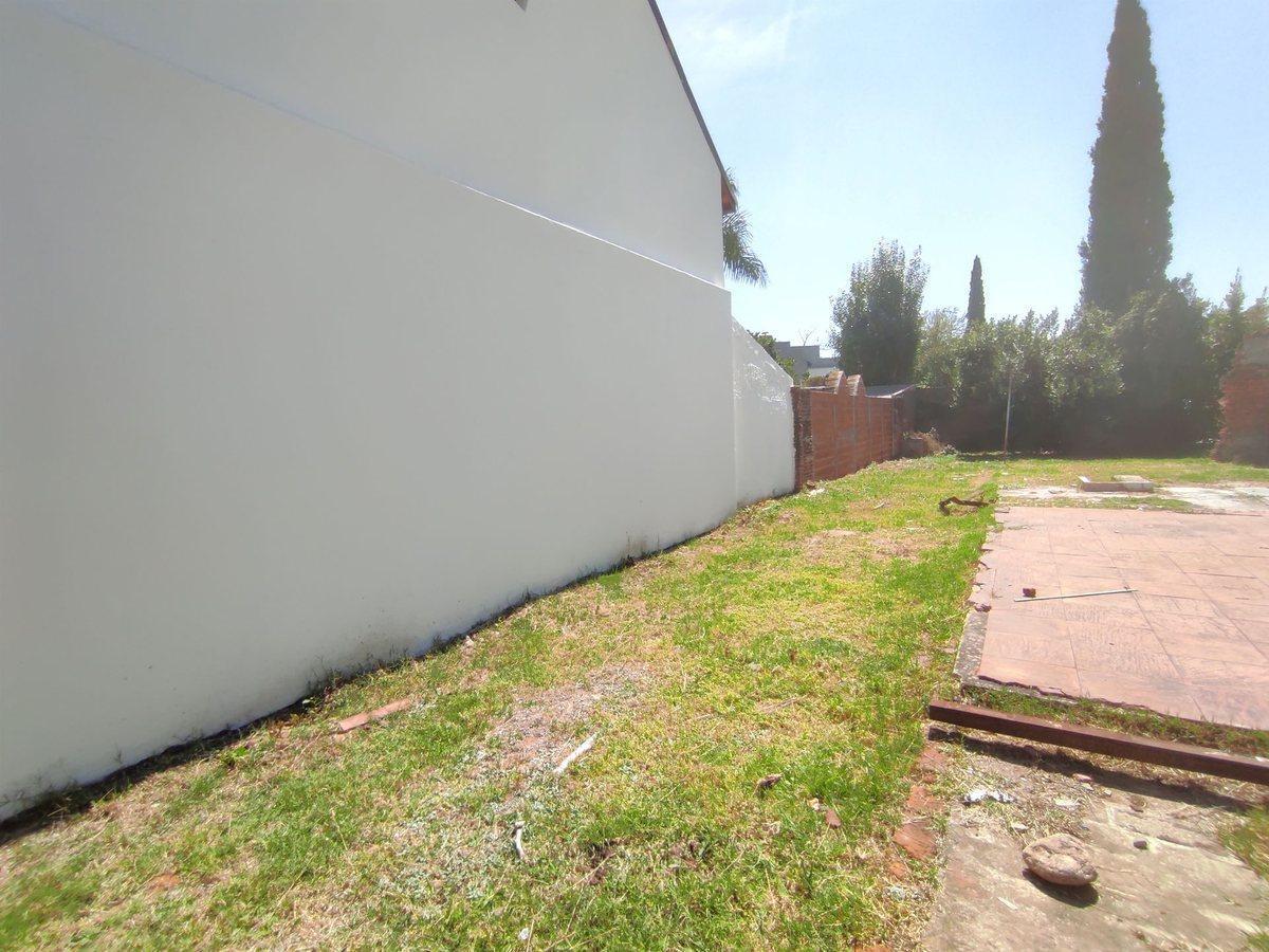 Foto de VENTA LOTE 347 M2 HURLINGHAM PARQUE JOHNSTON., imagen 1