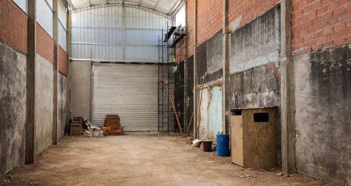 Foto de DEPOSITO EN VENTA A ESTRENAR DE 400m2 - CIUDADELA, imagen 3