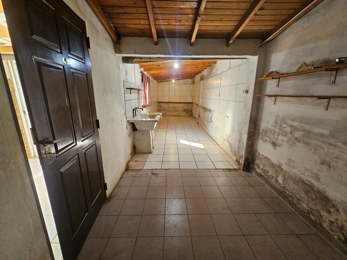 Foto de VENTA CASA 4 AMB PATIO GARAGE 3 AUTOS SAN MIGUEL, imagen 5