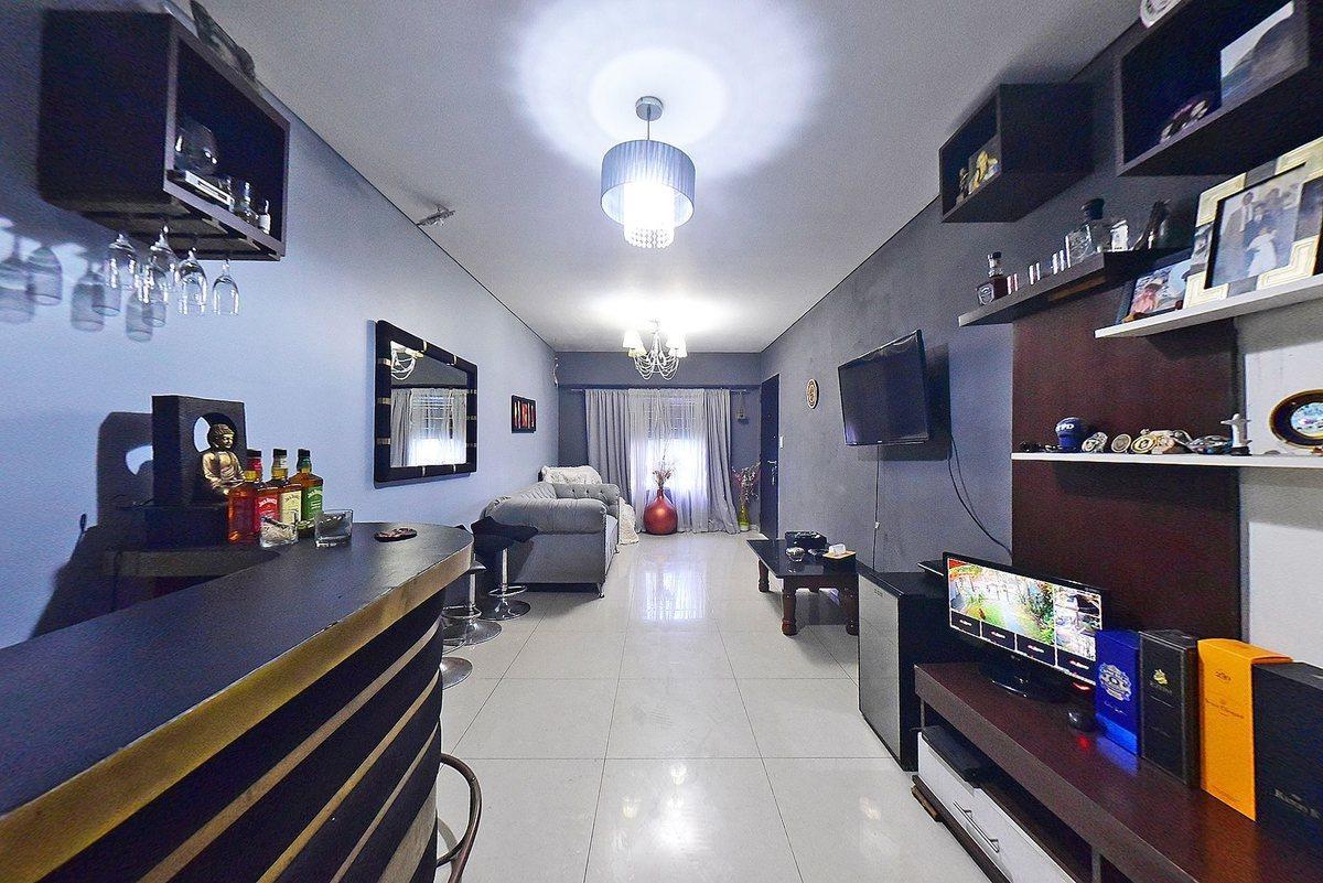 Foto de VENTA CASA 5 AMB COCHERA JARDIN Y PILETA ITUZAINGO, imagen 1
