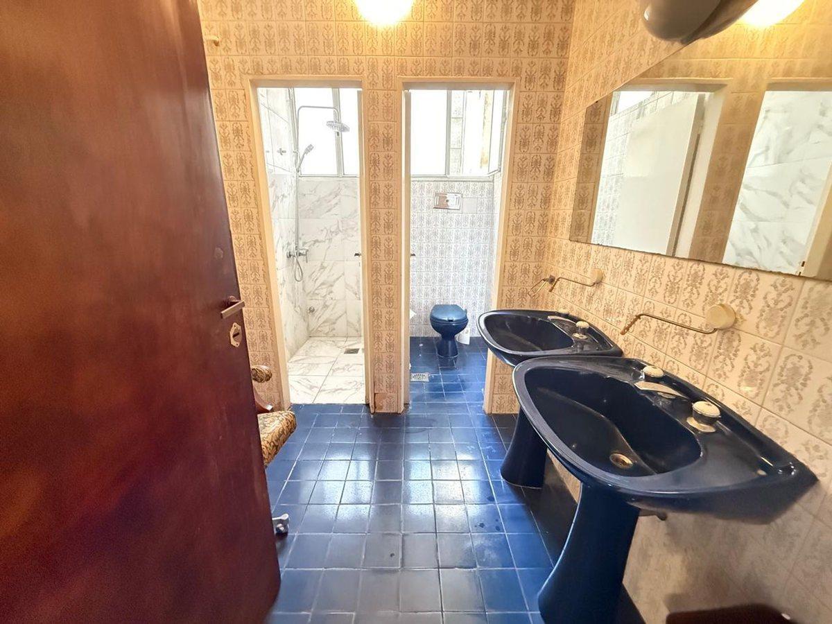 Foto de VENTA OFICINA 89M2 EN SAN NICOLAS, imagen 3