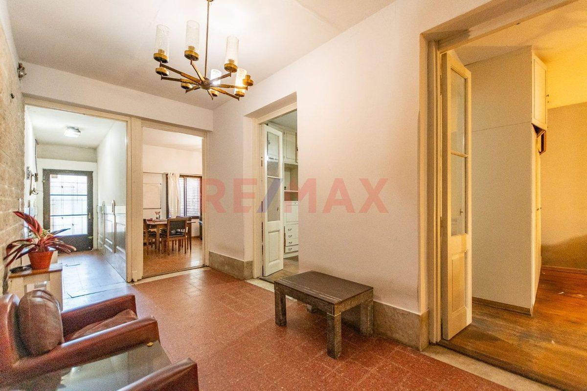 Foto de Venta Casa 6 amb con terraza en Parque Patricios, imagen 5